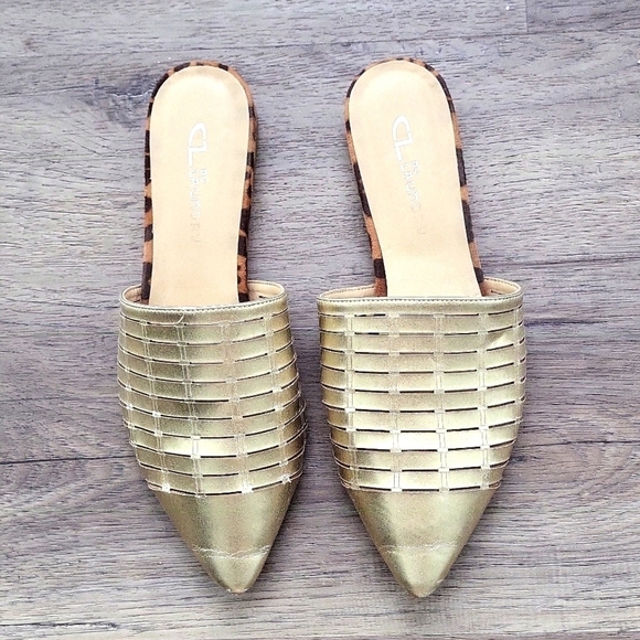Slip-on Shoes  CL by Laundry - Gold wirh animal print sides Sz. 7.5 - Picture 1 of 10